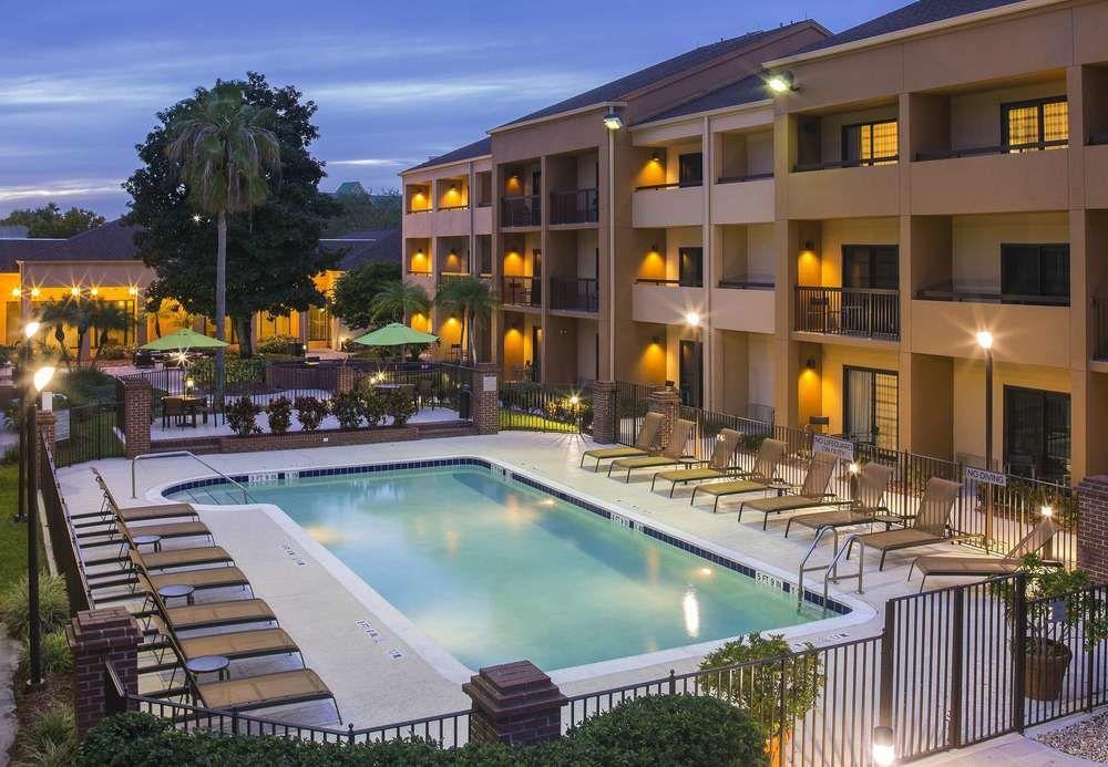 Courtyard By Marriott Orlando Airport Hotel Bagian luar foto
