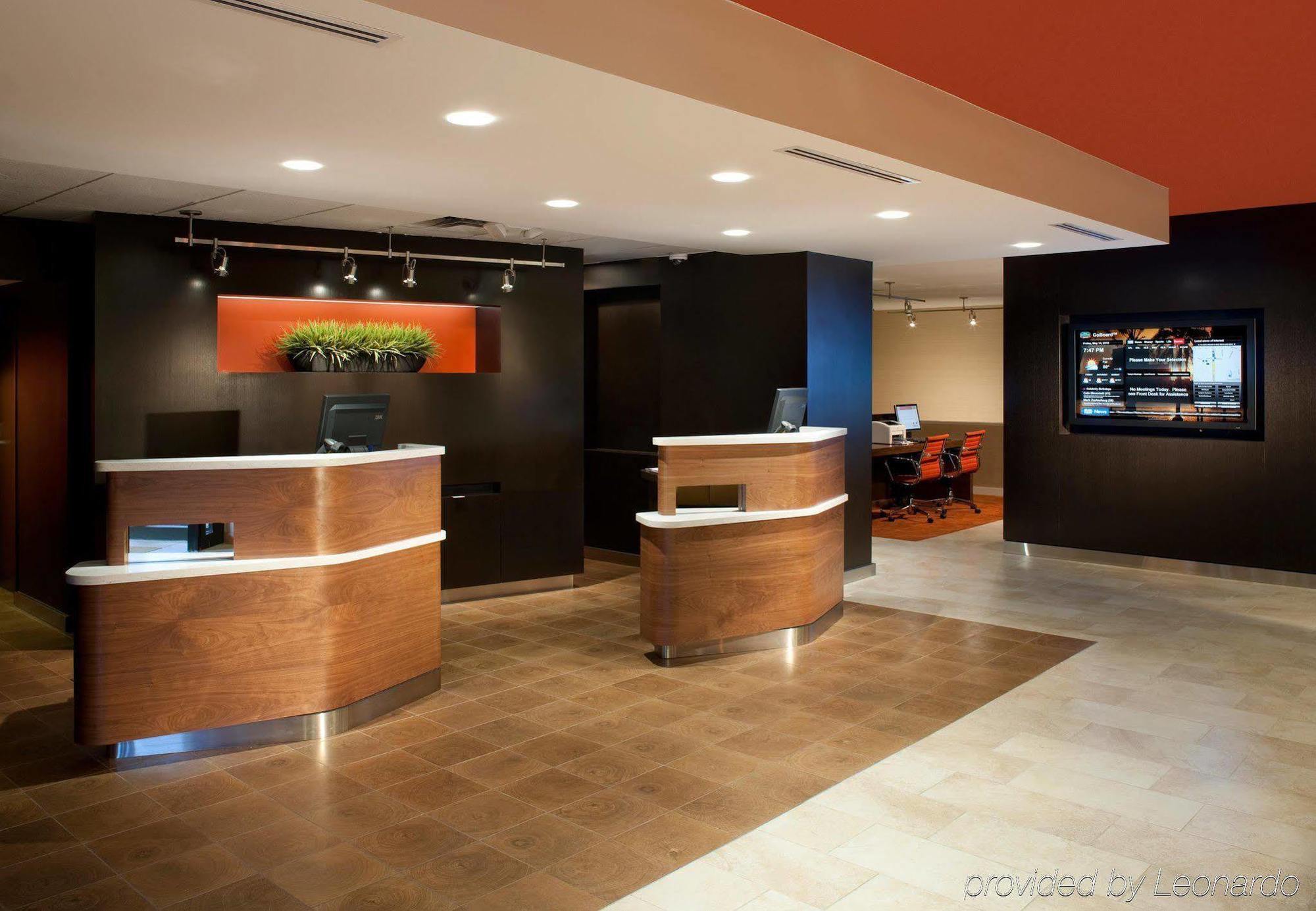 Courtyard By Marriott Orlando Airport Hotel Bagian luar foto