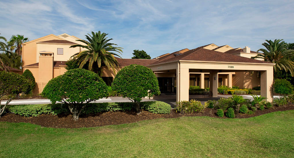 Courtyard By Marriott Orlando Airport Hotel Bagian luar foto